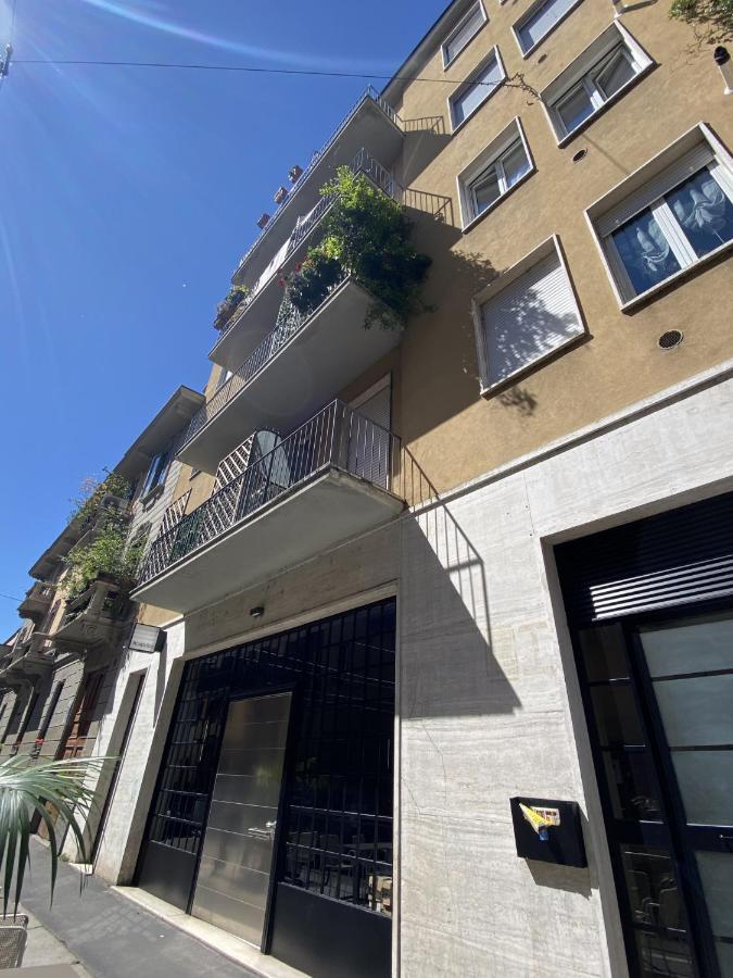 Bright & Spacious Apartment Near Navigli - Ponti Милано Екстериор снимка